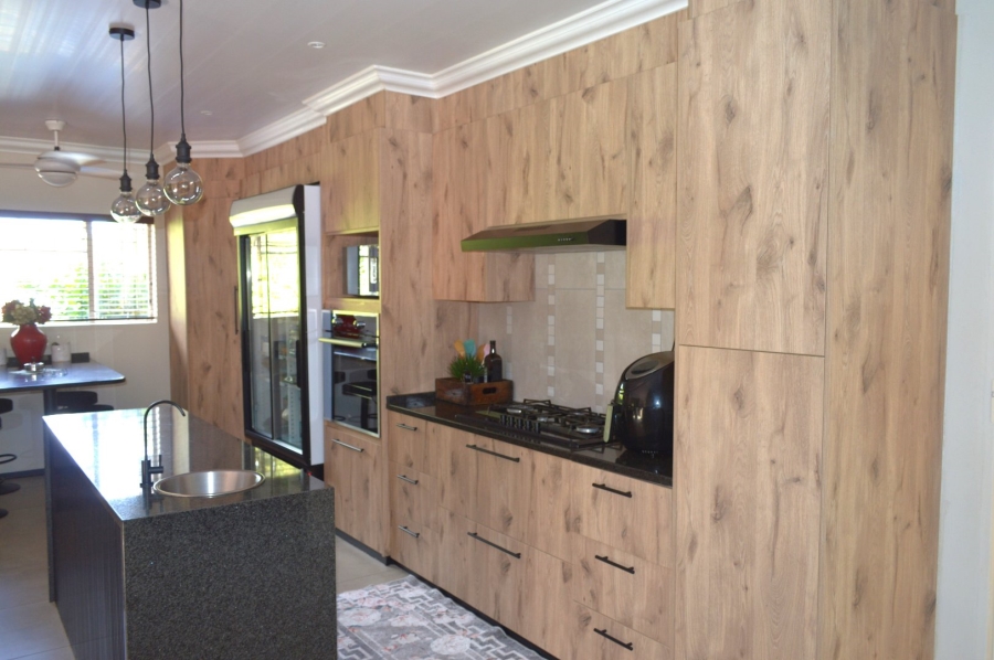 3 Bedroom Property for Sale in Wilkoppies North West